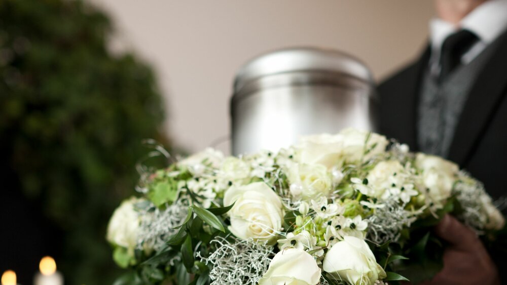 Cremation Vs Burial...How To Decide Which Is Best?